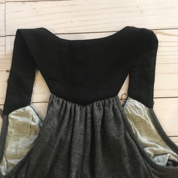 Miss Me Dark Gray Top Size-Small - Picture 5 of 6